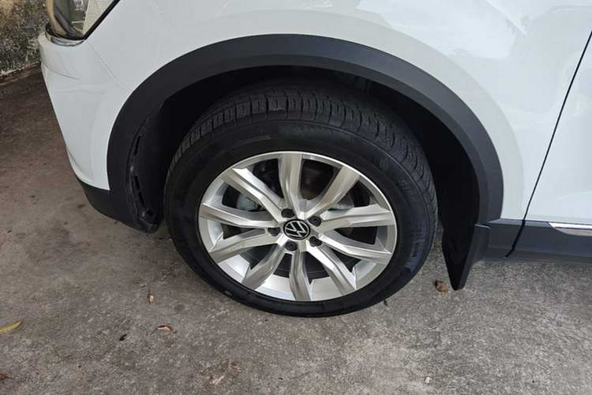 Used Volkswagen T-ROC 2022 280TSI DSG Two-Wheel Drive Elite PLUS Left Front Wheel Hub