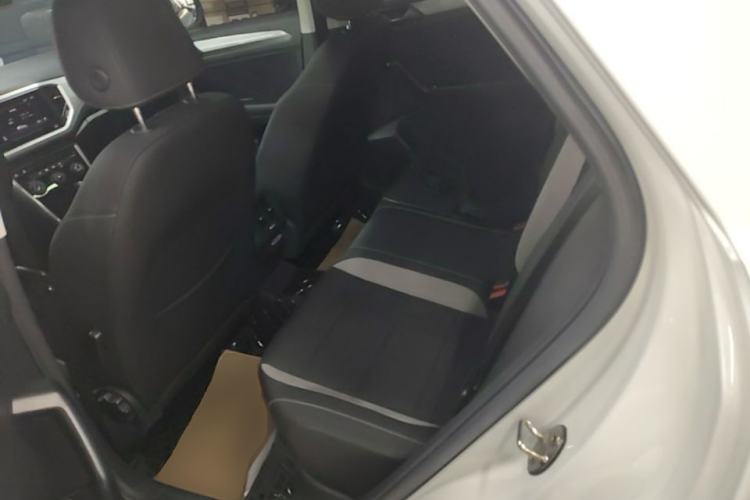 Used Volkswagen T-ROC 2022 280TSI DSG Two-Wheel Drive Elite PLUS Left Rear Seat