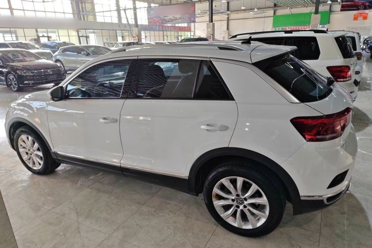 Used Volkswagen T-ROC 2022 280TSI DSG Two-Wheel Drive Elite PLUS Left Side
