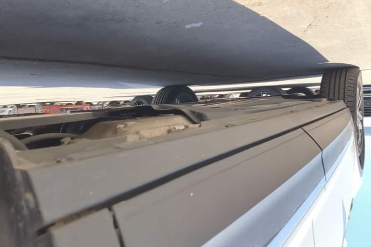 Used Volkswagen T-ROC 2022 280TSI DSG Two-Wheel Drive Comfort PLUS Left Side Sill