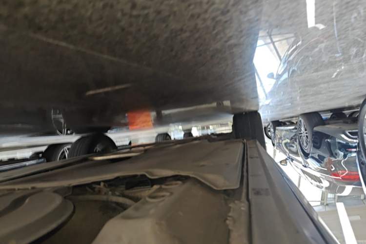 Used Volkswagen T-ROC 2022 280TSI DSG Two-Wheel Drive Elite PLUS Left Side Sill