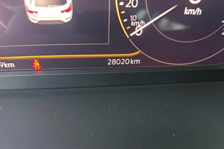 Used Volkswagen T-ROC 2022 280TSI DSG Two-Wheel Drive Comfort PLUS Odometer Close Up