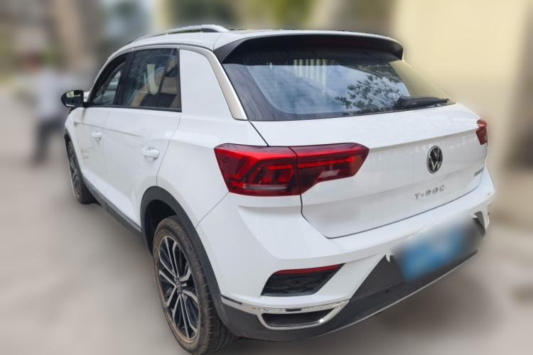 Used Volkswagen T-ROC 2022 280TSI DSG Two-Wheel Drive Comfort PLUS Rear Left 45 Deg