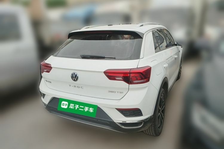 Used Volkswagen T-ROC 2022 280TSI DSG Two-Wheel Drive Comfort PLUS Rear Right 45 Deg