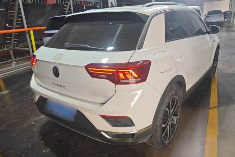 Used Volkswagen T-ROC 2022 280TSI DSG Two-Wheel Drive Comfort PLUS Rear Right 45 Deg