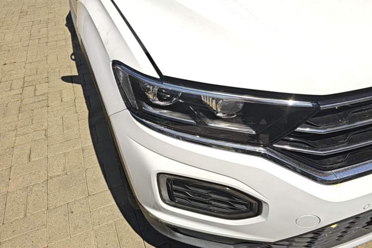 Used Volkswagen T-ROC 2022 280TSI DSG Two-Wheel Drive Comfort PLUS Right Front Headlight
