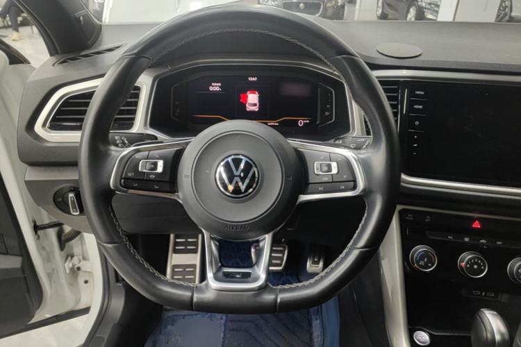 Used Volkswagen T-ROC 2022 280TSI DSG Two-Wheel Drive R-Line Pro PLUS Steering Wheel