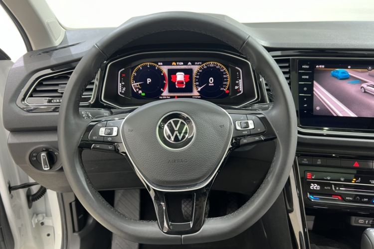 Used Volkswagen T-ROC 2022 280TSI DSG Two-Wheel Drive Comfort PLUS Steering Wheel