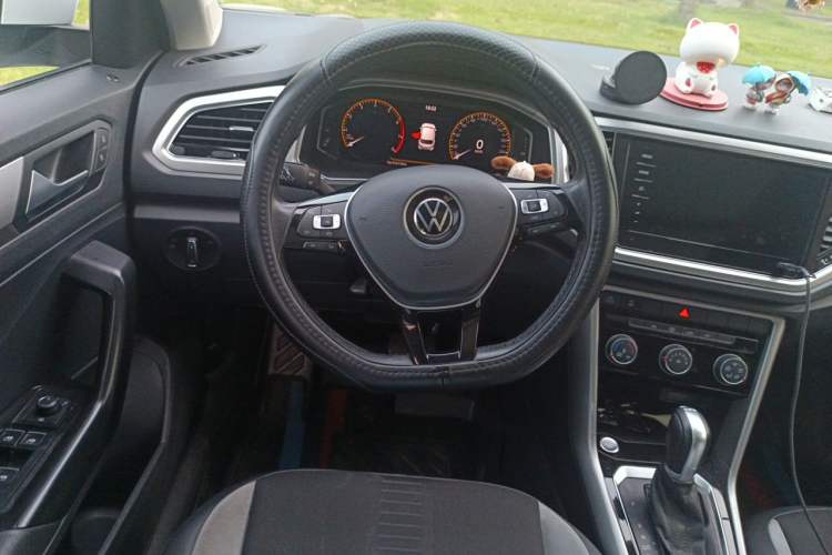 Used Volkswagen T-ROC 2022 280TSI DSG Two-Wheel Drive Elite PLUS Steering Wheel