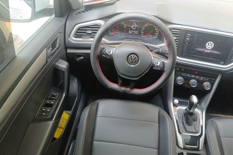Used Volkswagen T-ROC 2022 280TSI DSG Two-Wheel Drive Elite PLUS Steering Wheel