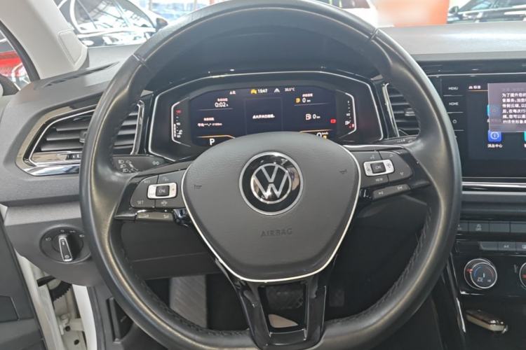 Used Volkswagen T-ROC 2022 280TSI DSG Two-Wheel Drive Elite PLUS Steering Wheel
