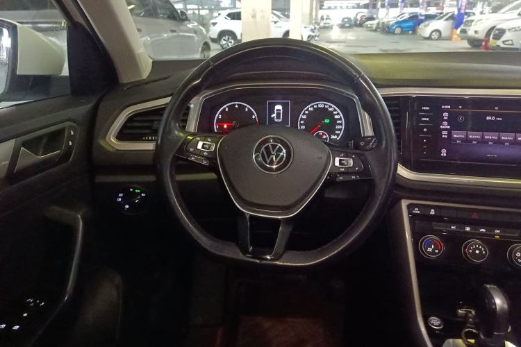 Used Volkswagen T-ROC 2022 280TSI DSG Two-Wheel Drive Elite PLUS Steering Wheel