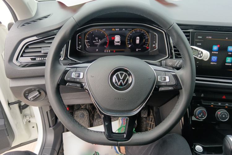 Used Volkswagen T-ROC 2022 280TSI DSG Two-Wheel Drive Elite PLUS Steering Wheel