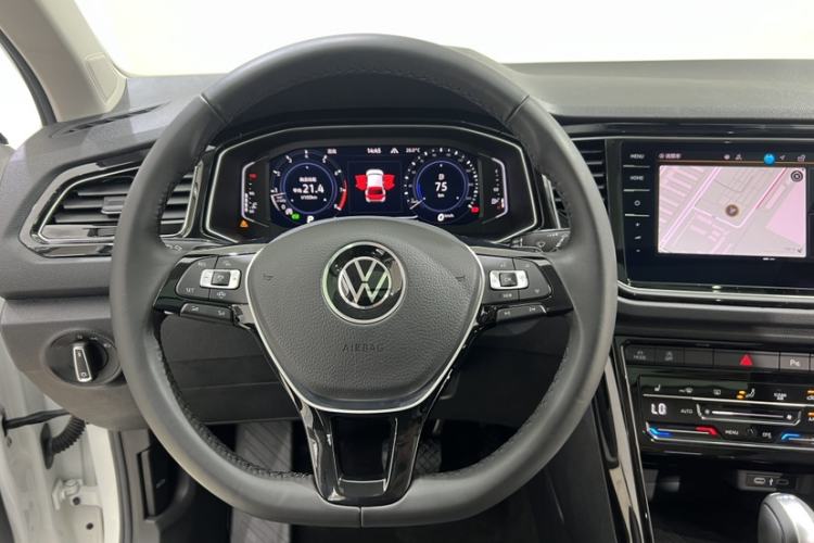 Used Volkswagen T-ROC 2022 280TSI DSG Two-Wheel Drive Comfort PLUS Steering Wheel