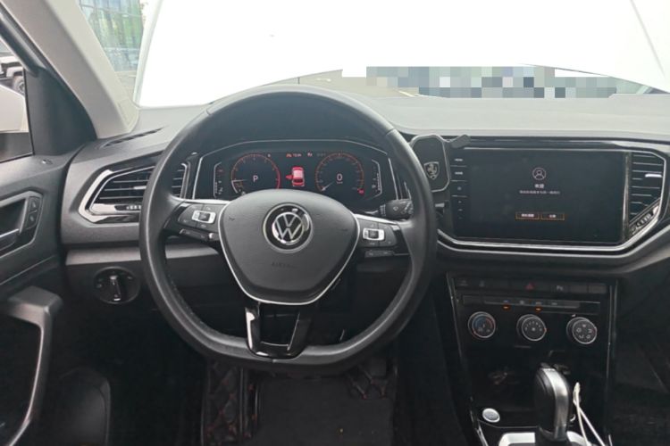 Used Volkswagen T-ROC 2022 280TSI DSG Two-Wheel Drive Comfort PLUS Steering Wheel