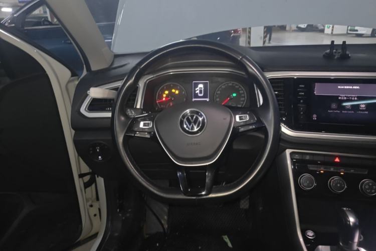 Used Volkswagen T-ROC 2022 280TSI DSG Two-Wheel Drive Elite PLUS Steering Wheel