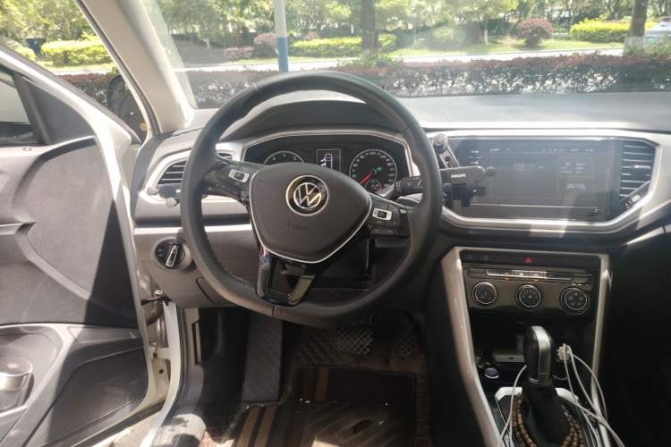 Used Volkswagen T-ROC 2022 280TSI DSG Two-Wheel Drive Elite PLUS Steering Wheel