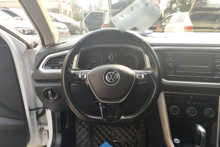 Used Volkswagen T-ROC 2022 280TSI DSG Two-Wheel Drive Elite PLUS Steering Wheel