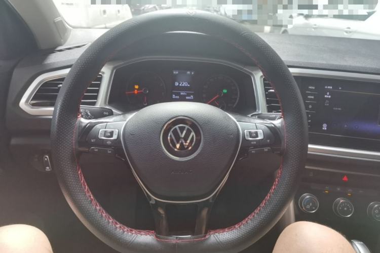 Used Volkswagen T-ROC 2022 280TSI DSG Two-Wheel Drive Elite PLUS Steering Wheel