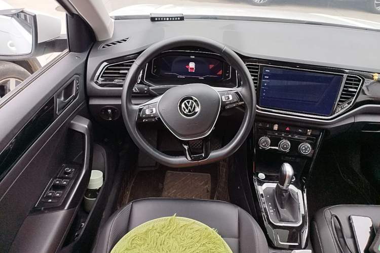 Used Volkswagen T-ROC 2022 280TSI DSG Two-Wheel Drive Elite PLUS Steering Wheel