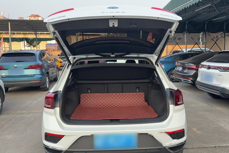 Used Volkswagen T-ROC 2022 280TSI DSG Two-Wheel Drive Elite PLUS Trunk