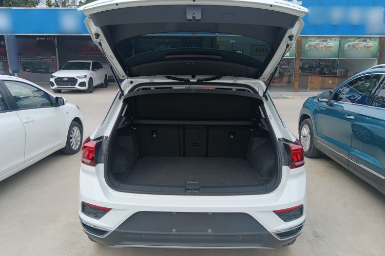 Used Volkswagen T-ROC 2022 280TSI DSG Two-Wheel Drive Elite PLUS Trunk