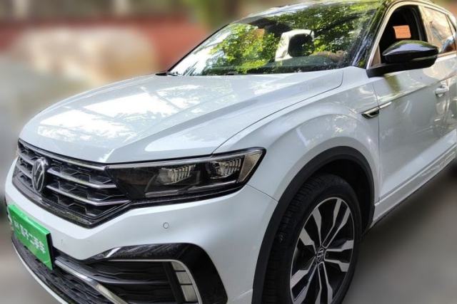 Used Volkswagen T-ROC 2022 280TSI DSG Two-Wheel Drive R-Line Pro PLUS