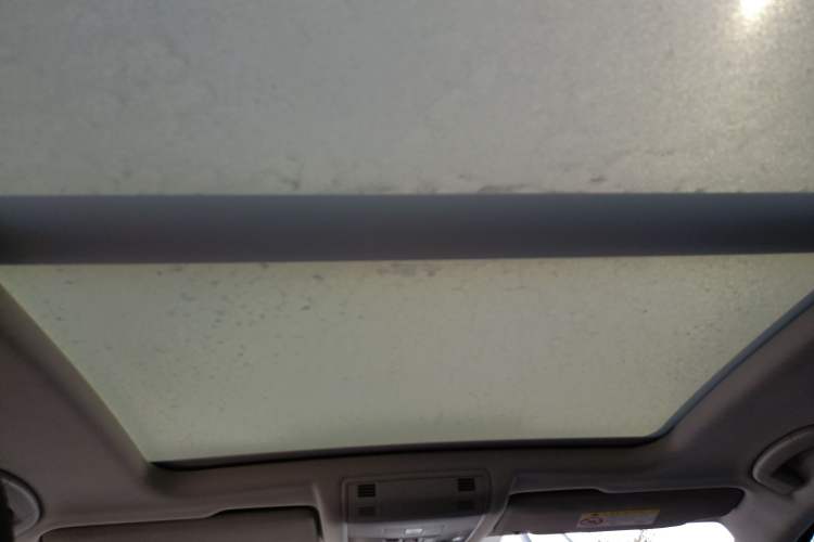 Used Volkswagen T-ROC 2022 280TSI DSG Two-Wheel Drive Comfort PLUS Headliner