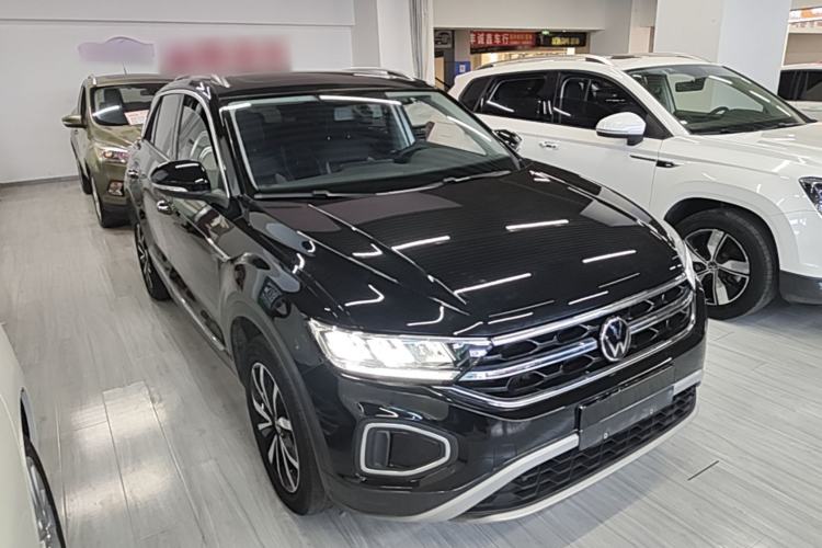 Used Volkswagen T-ROC 2023 280TSI DSG Two-Wheel Drive Time Edition Front Right 45 Deg