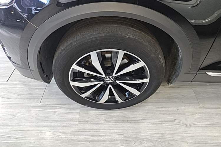 Used Volkswagen T-ROC 2023 280TSI DSG Two-Wheel Drive Time Edition Left Front Wheel Hub