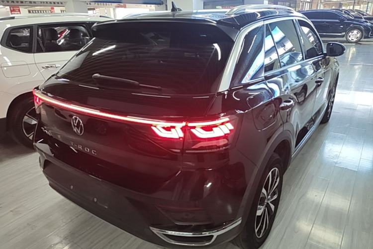 Used Volkswagen T-ROC 2023 280TSI DSG Two-Wheel Drive Time Edition Rear Right 45 Deg