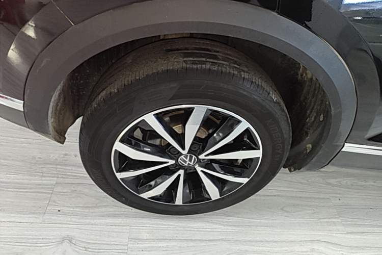 Used Volkswagen T-ROC 2023 280TSI DSG Two-Wheel Drive Time Edition Right Rear Wheel Hub