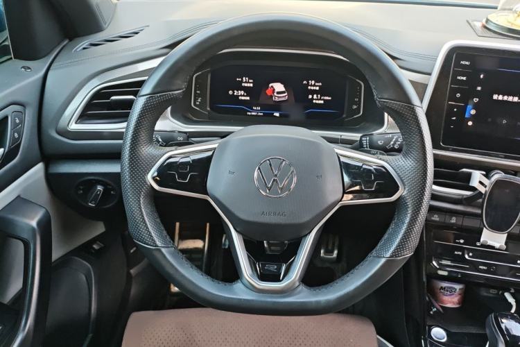 Used Volkswagen T-ROC 2023 300TSI DSG Two-Wheel-Drive Chen Guang Edition Steering Wheel
