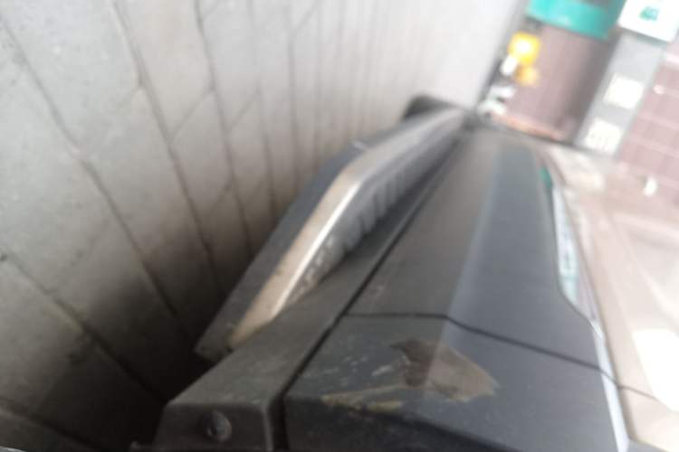 Used Volkswagen T-ROC 2023 280TSI DSG Two-Wheel Drive Time Edition Right Side Sill