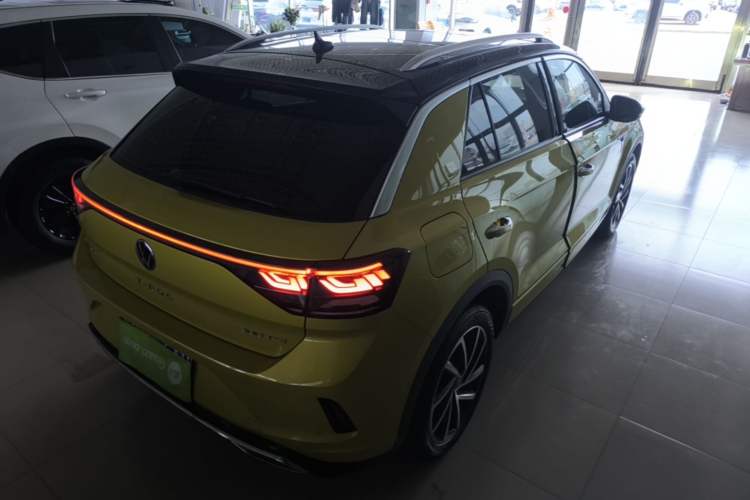 Used Volkswagen T-ROC 2023 300TSI DSG Two-Wheel Drive Starlight Edition Rear Right 45 Deg