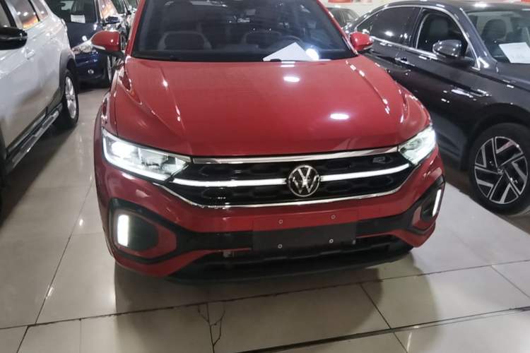 Used Volkswagen T-ROC 2023 300TSI DSG Two-Wheel-Drive Chen Guang Edition Front
