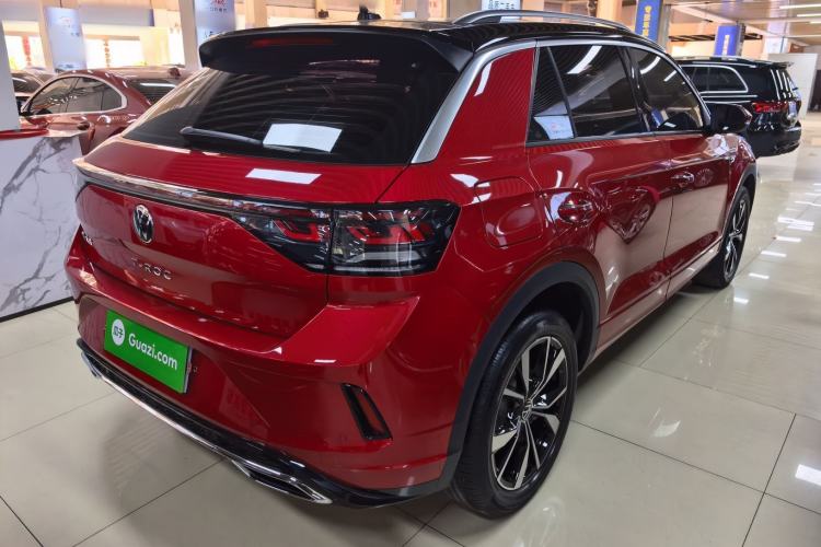Used Volkswagen T-ROC 2023 300TSI DSG Two-Wheel-Drive Chen Guang Edition Rear Right 45 Deg
