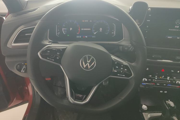 Used Volkswagen T-ROC 2023 300TSI DSG Two-Wheel-Drive Chen Guang Edition Steering Wheel