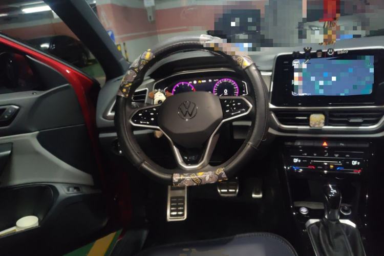 Used Volkswagen T-ROC 2023 300TSI DSG Two-Wheel-Drive Chen Guang Edition Steering Wheel