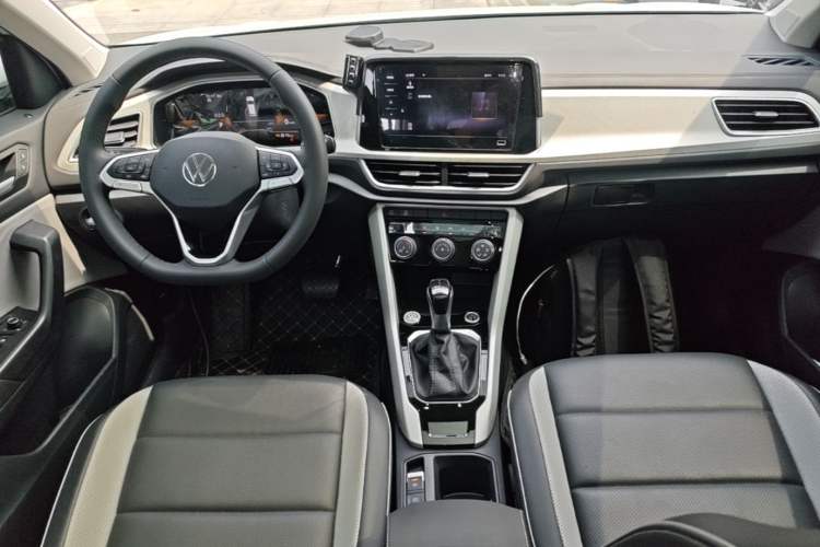 Used Volkswagen T-ROC 2023 280TSI DSG Two-Wheel Drive Time Edition Center Console