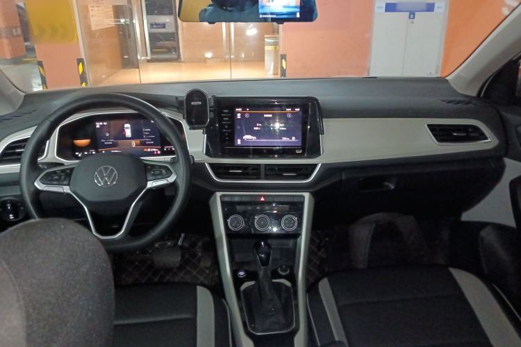 Used Volkswagen T-ROC 2023 280TSI DSG Two-Wheel Drive Time Edition Center Console