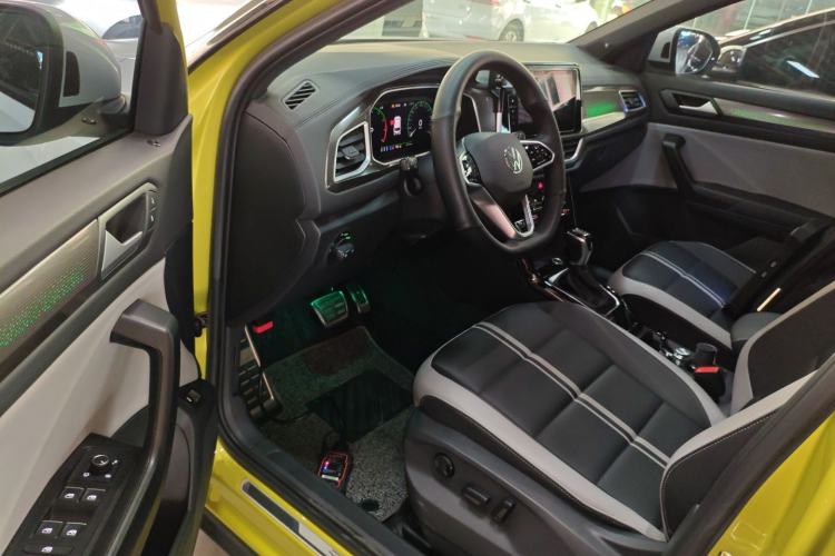 Used Volkswagen T-ROC 2023 300TSI DSG Two-Wheel Drive Starlight Edition Driver Seat