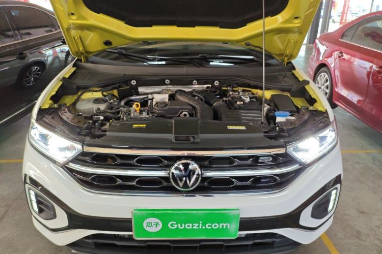 Used Volkswagen T-ROC 2023 300TSI DSG Two-Wheel Drive Starlight Edition Engine Bay