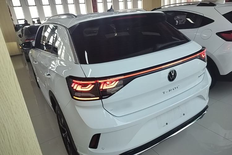 Used Volkswagen T-ROC 2023 300TSI DSG Two-Wheel-Drive Chen Guang Edition Exterior 2
