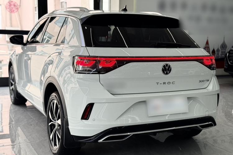 Used Volkswagen T-ROC 2023 300TSI DSG Two-Wheel-Drive Chen Guang Edition Exterior 3