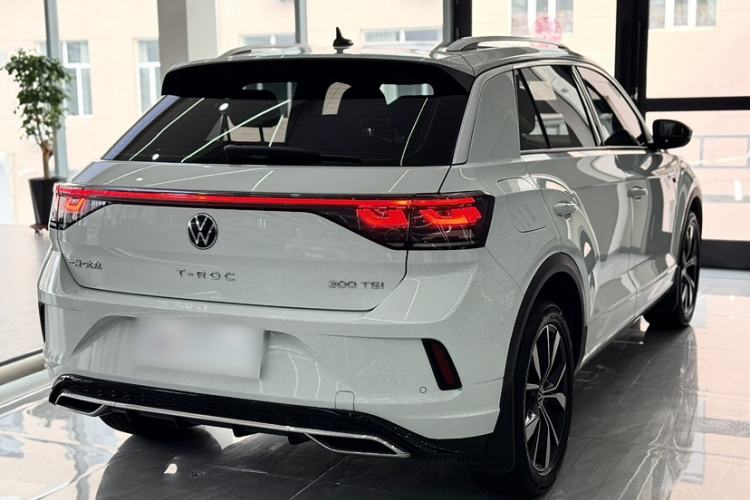 Used Volkswagen T-ROC 2023 300TSI DSG Two-Wheel-Drive Chen Guang Edition Exterior 5