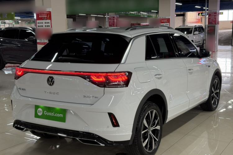 Used Volkswagen T-ROC 2023 300TSI DSG Two-Wheel-Drive Chen Guang Edition Exterior 5