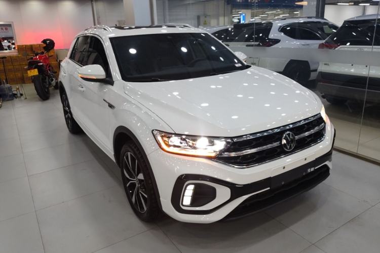 Used Volkswagen T-ROC 2023 300TSI DSG Two-Wheel-Drive Chen Guang Edition Front Right 45 Deg