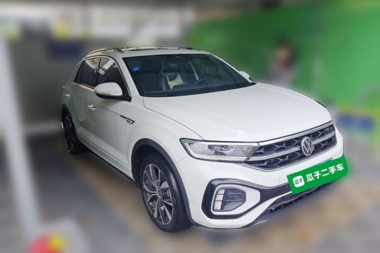 Used Volkswagen T-ROC 2023 300TSI DSG Two-Wheel-Drive Chen Guang Edition Front Right 45 Deg