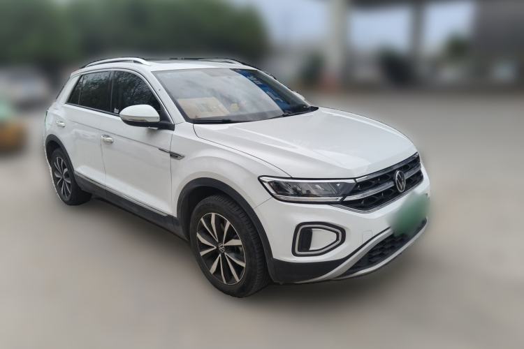 Used Volkswagen T-ROC 2023 280TSI DSG Two-Wheel Drive Time Edition Front Right 45 Deg